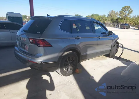 2022 Volkswagen Tiguan 2.0T Se из США, поврежденный, VIN 3VV3B7AX5NM031018